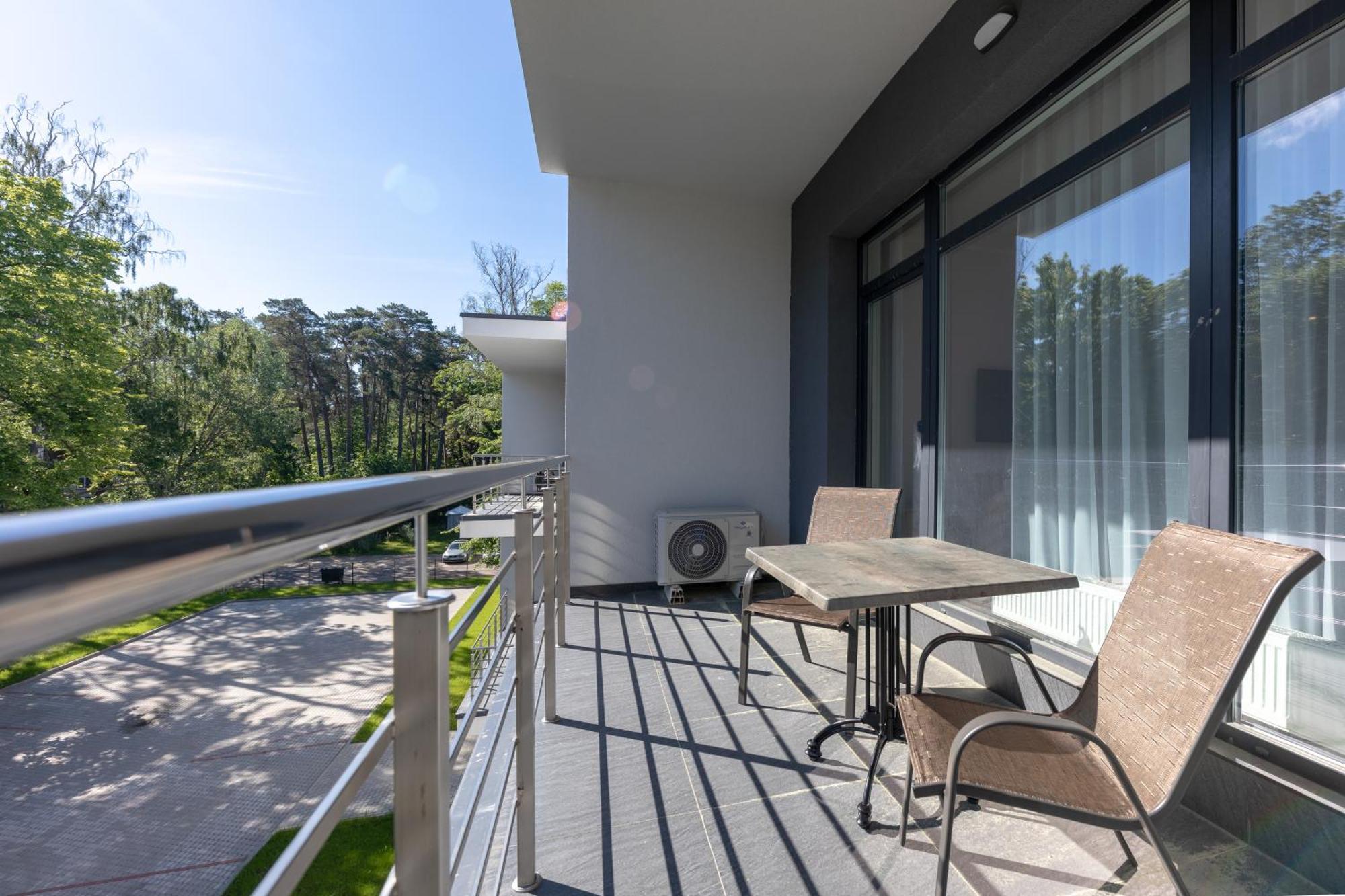 Oasis Apartments Jurmala Exterior photo