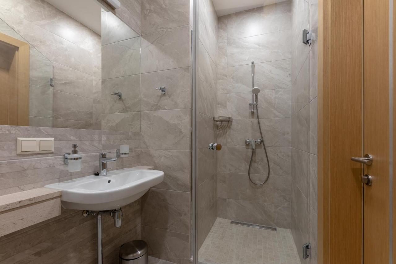 Oasis Apartments Jurmala Exterior photo